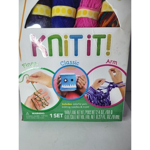 SPICEBOX Knit It Childrens Kids Activity Kit Seven Handmade Projects Craft Set - Picture 2 of 9